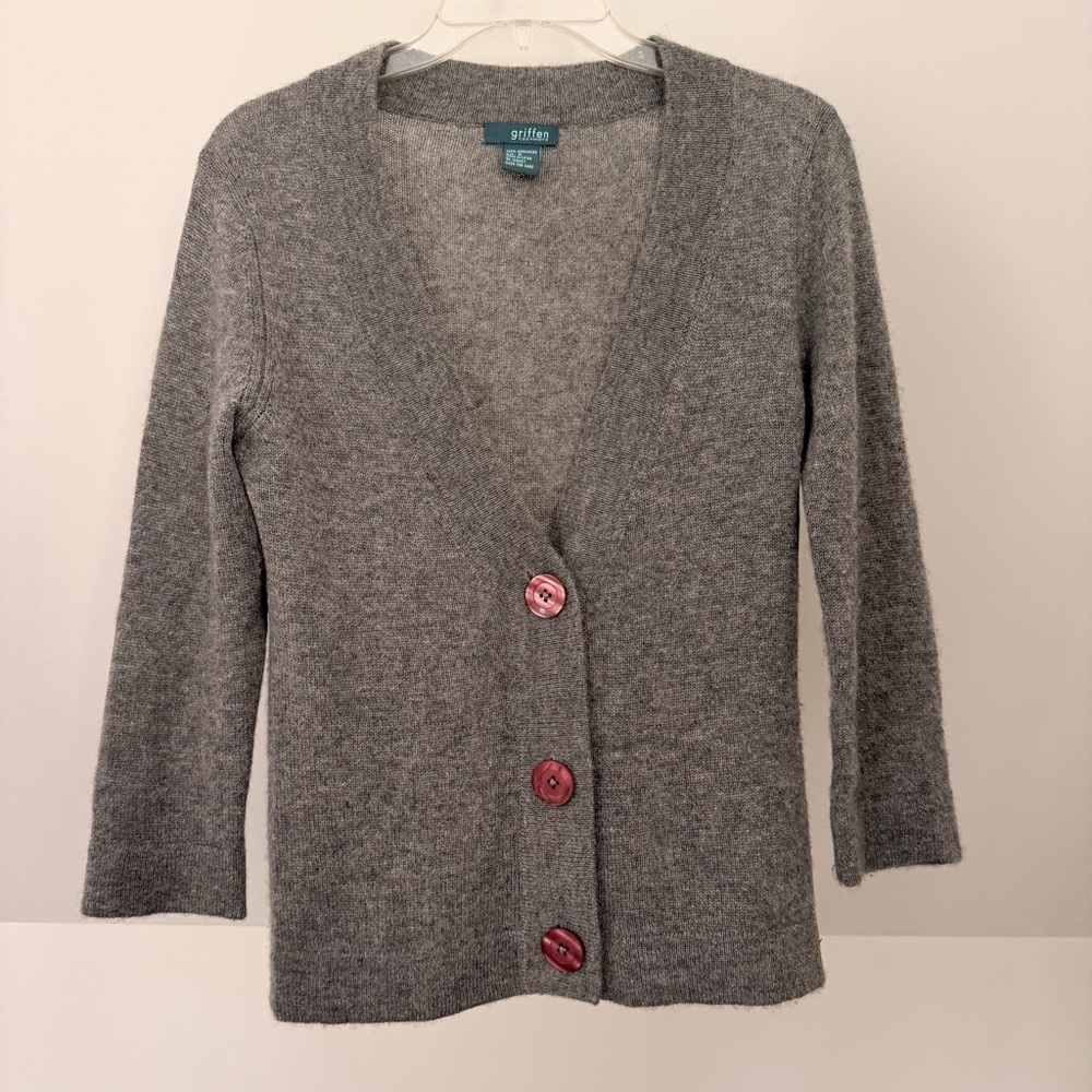 Griffen Cashmere Gray V-Neck Cardigan with Dark Pink Buttons, EUC, Size S
